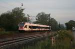 kbs-720-schwarzwaldbahn RABe 526 'Seehas' als SBB 79803 Engen - Konstanz im ersten Morgenlicht in Radolfzell. 07.06.10