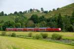 IRE 5185 vor der Kulisse der Jakobskapelle auf dem Kastellberg ...