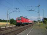kbs-840-frankenwaldbahn Die 143 068-5 fuhr am 7.7.10 mit der RB 16849 nach Lichtenfels in den Bahnhof Gundelsdorf ein.