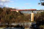 DB 111 213-5 schiebt ...  Frank Grohe 20.12.2011