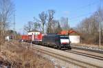 ES 64 F4-287 MRCE-Dispolok f�r HUSA unterwegs passiert mit einem ...