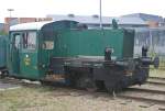 DSB 288 rangiert am 16.8.10 im Eisenbahnmuseum von Odense herum ...
