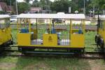 Nummernloser Kleinwagen im Bf. Wang Pho am 02.Nov.2005. Mit diesen ...