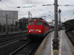 110 459 steht mit IR 2257 Weimar nach Aachen abfahrbereit ...
