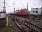 koln-hbf Br 111 mit Ex-Silberlingen bei der abfahrt aus dem K�lner Hbf und f�hrt in richtung Bonn-Bad Godesberg am 6.2.10