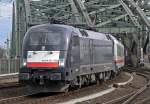 ES 64 U2-026 kommt mit dem IC 2046 aus Hannover ...