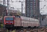 koln-hbf 143 873-8 mit der RB12525 nach Koblenz wird im K�lner Hbf zur Abfahrt bereit gestellt, 20.7.10