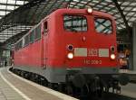 110 200-3 an einem der zahlreichen M�ller Touristik Sonderz�ge an ...