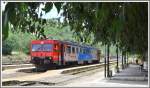 7122 010 in Perković nach ibenik. (01.07.2013)