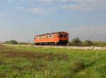 Der 7122 024 als Pu nach Koprivnica am 03.10.2015 unterwegs bei Donji Kućan.