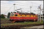 Die HZ 1142-004 rangierte am 24.5.2017 im slowenischen Grenzbahnhof Dobova.