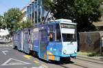 Kroatien / Straßenbahn Zagreb / Tramvaj Zagreb / Zagrebački Električni Tramvaj (ZET): Tatra KT4YU - Wagen 316, aufgenommen im Juni 2018 in der Nähe vom Hauptbahnhof in Zagreb.