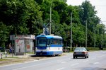 Die Straßenbahn Osijek ließ 2006/2007 mehrere Tatra-T3 modernisieren, die Fahrzeuge erhielten Chopper-Steuerung und neue Wagenkästen, hier ist der Tw 0716 am 21.05.2009 auf der Linie 1 unterwegs