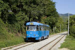 Am 5. September 2021 ist Tatra T4YU 490 als Linie 15, Kurs 02 bei Gračanske stube in Richtung Mihaljevac unterwegs. 