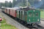 Gem 4/4 122 mit einem Sonderzug in Pr�-Petitjean; 28.08.2010  ...