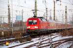 182 008 schiebt nun ...  Martin Schneider 22.12.2009