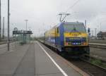 Hier 146 522-8 mit X80003 von Leipzig Hbf. nach Warnem�nde, ...