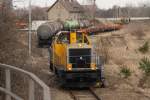 214 008 (Leonhard Weiss 88519) rangiert am 19.03.2010 in Angerm�nde ...