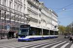 Niederflur-GTw Škoda 15T 58066 der Rigaer Straßenbahn befährt am 13.05.2017, aus der Z.A.