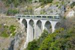 Ein RABe 535 �berquert das Luogelkinviadukt; 20.04.2010  ...