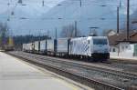 185 661 (Lokomotion, Paul ) im Schub am 26.03.2010 in Brixlegg ...
