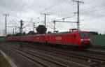 Ein Lokzug, gezogen von 145 071-7 (letzte Lok 145 039-4), ...
