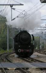 Dampflok 5519 aus Richtung Athus kommend in der Nhe von Rodange am 19.09.04.