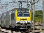 E-Lok 3007 fhrt mit Dostos am 01.07.08 in den Bahnhof von Ptange ein.