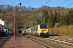 Die CFL-Lok 3011 zieht den IC116 Liers - Luxemburg durch Esneux gen Rivage. Aufgenommen am 17/03/2016.