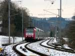 Ich erwartete einen Triebzug der BR 2000, aber zu meiner berraschung kam dann doch E-Lok 4010 mit Dostos als IR 119 aus Troisvierges in Wilwerwiltz an. 22.03.08