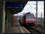 4004 der CFL zieht einen Gterzug durch den Wasserbilliger Bahnhof.