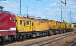 Schienenschleifzug (Schienenschleifeinheit SPENO RR 32 M-2) aus Luxemburg mit der Nr. 99 82 0032 206-8 L-SPENO und Beiwagen am 29.05.19 Durchfahrt Bahnhof Flughafen Berlin-Schönefeld.