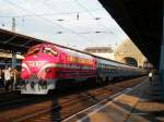 2761 017-9 mit dem Sonderzug Sz�kely Gyors ( Seklerischer Schnellzug , ein ...