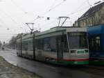 magdeburg Stra�enbahnlinie 5 nach Herrenkrug an der Haltestelle S�dring.(18.2.2010)