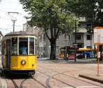 mailand-milano-strasenbahn Wagen 1596 der Stra�enbahn Mailand auf der Linie 2 unterwegs,fotografiert am 07.07.2009.