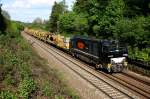 Gesamtansicht der G 2000 mit dem Bauzug.(Undorf,KBS 880,23.5.2010)  ...