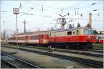 mariazellerbahn-st-polten---mariazell Am 22. November 2009 wartete die 1099.14 mit dem Nostalgie-Wappen am Alpenbahnhof auf ihre n�chsten Eins�tze. Wahrschein wird sie den letzen Zug nach Mariazell (R 6815) bespannen.