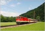 mariazellerbahn-st-polten---mariazell Die 2095 015 zog am 24.6.2010 den R 6833/36 nach Laubenbachm�hle. Hier der Zug zwischen Schwerbach und Loich.