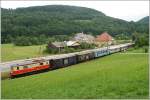 mariazellerbahn-st-polten---mariazell Am 19.7.2010 wurde der R 6805/04 von der 1099 004 bespannt. Hier bei Steinklamm. Am Zugschluss hing der �tscherb�r-Probelaufwagen AB4 2104.