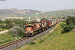 DH 357 und DH 420 mit dem 202/184/308 (Oujda-Tanger Ville) bei Ctre Commune Bouhlou 5.4.18