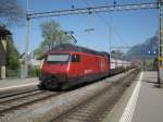 Re 460 073 mit ...  Simon B�tikofer 10.04.2011
