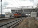 Lok ЧC4T-389 mit D 114NJ Brest Central-Novosibirsk (Брэст-Новосибирск) auf Bahnhof ...