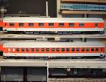 ROCO 64766 HO Schlafwagen T2S Wagen-Nr.: 61 80 75-70 404-8  der DB Nachtzug, in  rot/grau  Ausführung
