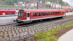 VT 627 003-7 wartet auf Abfahrt in Harrstadt Hauptbahnhof ,  Modell Rivarossi HR2115