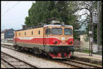 Im montenegrinischen Grenzbahnhof zu Serbien in Bijelo Polje wartet hier am 22.5.2017 die 461-029 auf ihren nächsten Einsatz. Sie steht für den aus Belgrad kommenden Schnellzug nach Bar bereit.