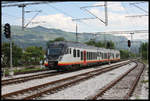 Einfahrt eines modernen Elektrotriebwagen nach Niksic am 16.5.2017 in den Bahnhof Danilovgrad.