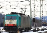 Die Cobra 2829 rangiert in Aachen-West bei Schnee am 3.2.2012. ...