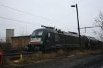 MRCE ES64 U2-061 f�r PCT-Altmann am 09.12.09 im Bahnhof Guben ...
