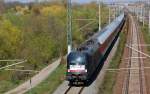 ES 64 U2 - 061 zieht am 25.04.10 den AZ ...