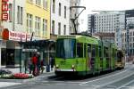 MVG 273 mit Werbung f�r SWB an der neuen Haltestelle ...